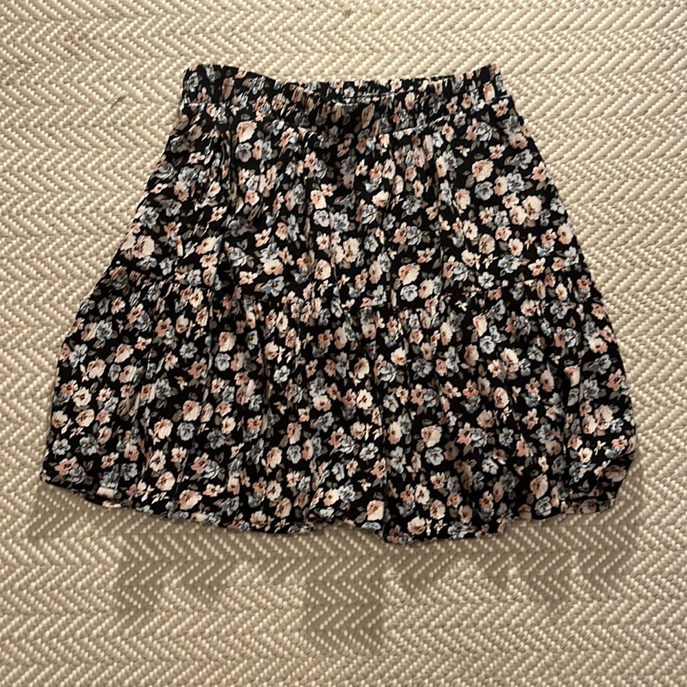 American Eagle Ruffle Mini Skirt
